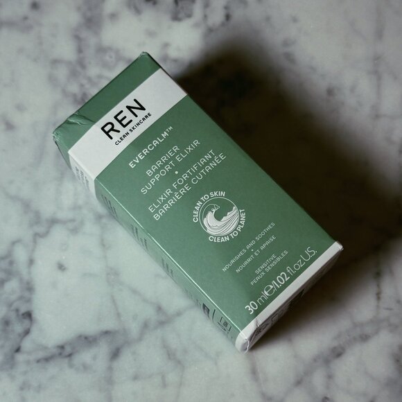 REN Clean Skincare Evercalm™ Barrier Support Elixir | NEW PRODUCT - Picture 3 of 3